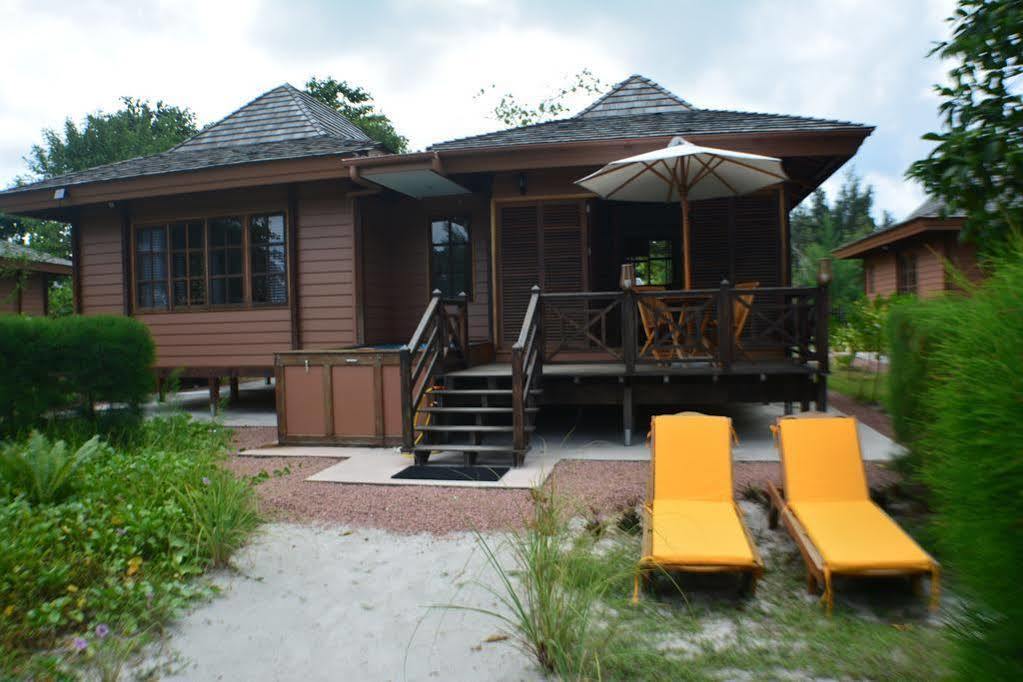 Heliconia Grove Anse Volbert Village Exterior foto